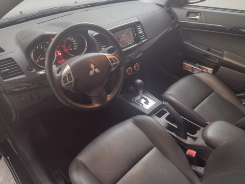 Imagem 6 de 10 de Mitsubishi Lancer Hl-t 2019