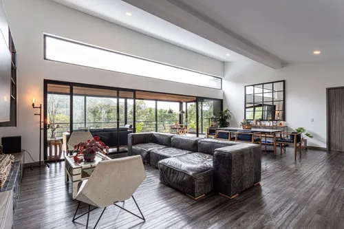 Casa En Venta En Carrizales. Cod V24082