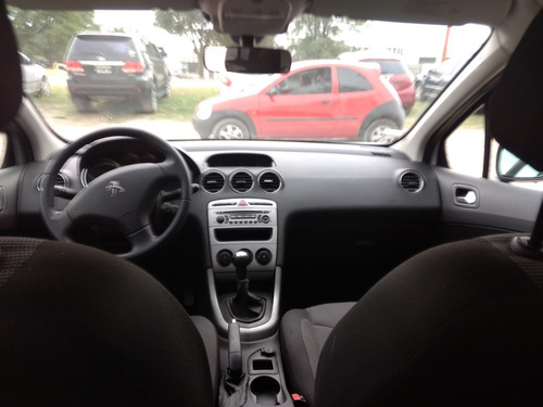 Peugeot 308 1.6 Active 115cv 2014 Gris 5 Puertas