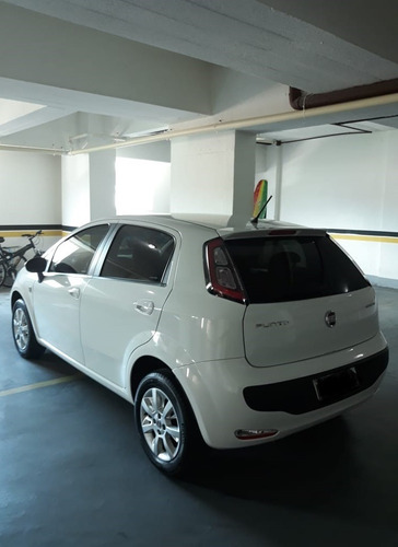 Vende-se Fiat Punto 1.4 Attractive Flex 5p