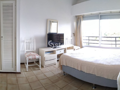 Imagen 10 de 16 de Venta Apartamento 2 Dormitorios, Playa Mansa, Punta Del Este