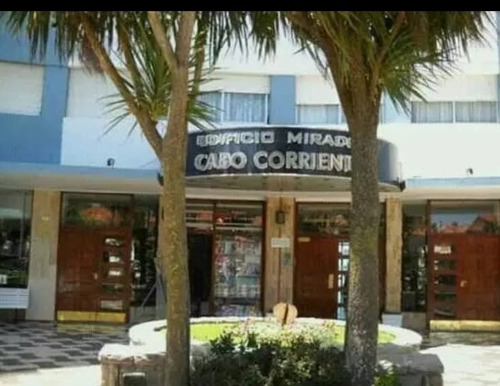 Imagen 18 de 30 de Local Comercial Alquiler Ubicado En Galería Del Edificio Cabo Corrientes