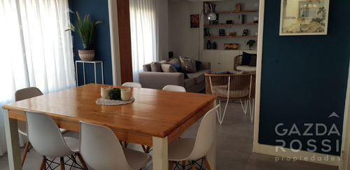 Casa En Turdera
