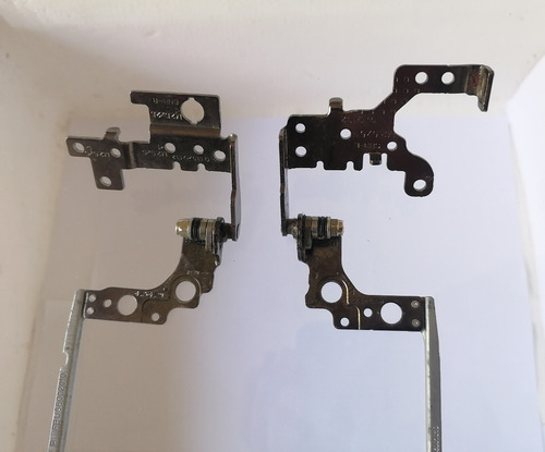 Par Bisagras Hp 15 F205dx 15 F272wm 15 F222wm 15 F305dx (Usado)