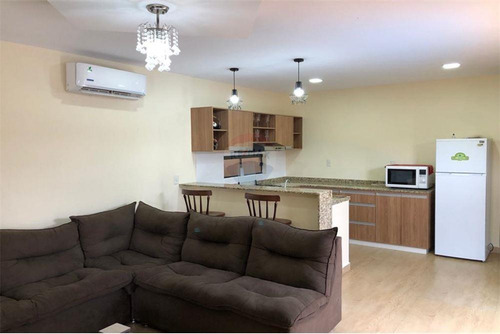 Vendo Casa Con Piscina A Estrenar: 2 Habitaciones Y 2 Baños