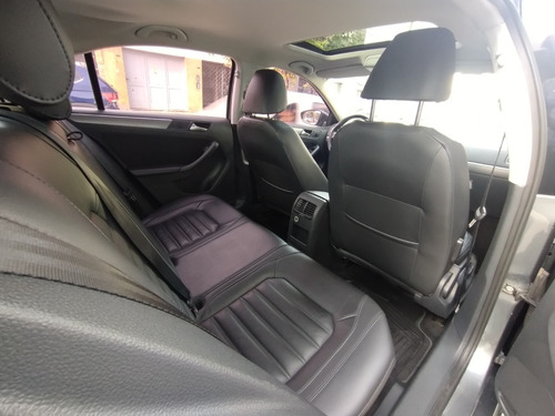 Volkswagen Vento 2.0 Sportline Tsi 200cv Dsg