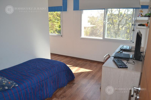 Imagen 16 de 28 de Casa De Gran Diseño, Espaciosa - Haras Santa Maria (toma Menor Valor En Mismo Barrio)