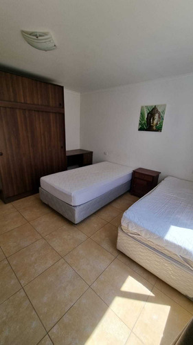Casa Ejecutiva En Arriendo (84377)