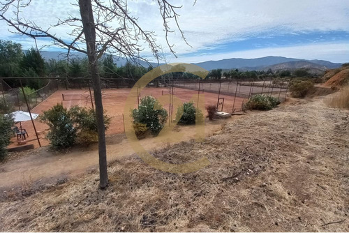 Vende Ex Club House, Dentro Cond Bosque Country