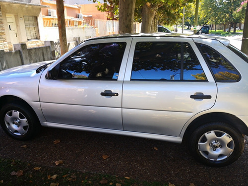 Volkswagen Gol 1.6 I Power 701 2010