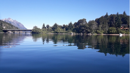 Imagen 3 de 26 de Tu Paraíso En Bariloche!! Cabaña Con Increíbles Vistas En La Costa De Lago Moreno!!! Veni!!disfruta!! Relaja!!excelente Promo En Junio!!! 50% Off!!! Reserva Ahora!!!