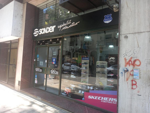 Imagen 2 de 16 de Local Centro Zona Comercial Venta
