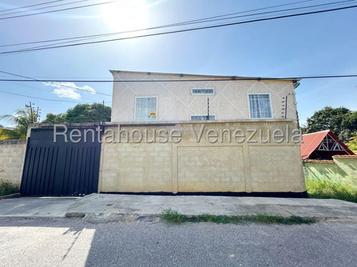 %% Maria E. Vende Moderna Y Amoblada Casa (duplex) En Agua Viva, Ubicada En Espectacular Zona Con Clima De Montaña, Lara#25-14515**