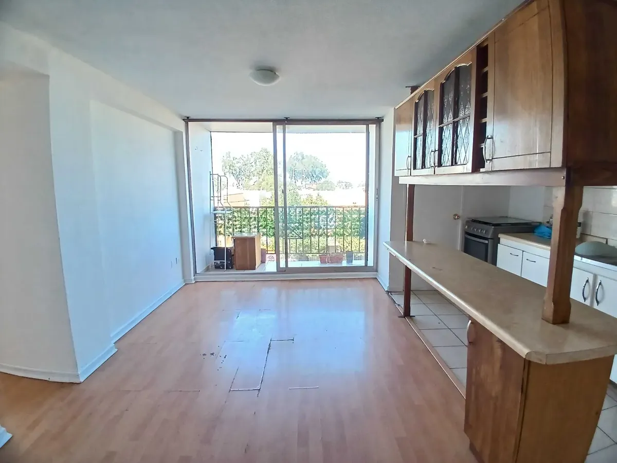 Imagen 4 de 23 de Venta De Depto. 2d+1 B Estacionamiento (170087)