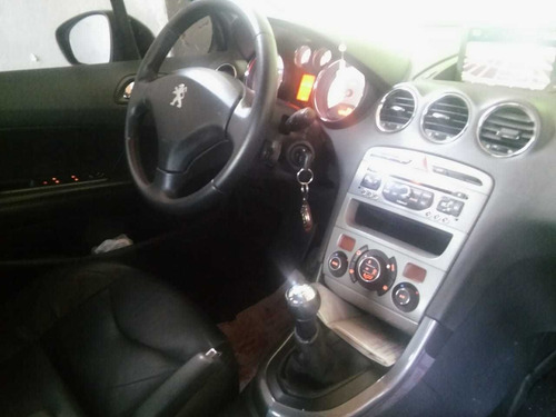 Peugeot 408 2.0 Allure Nav 143cv 2012