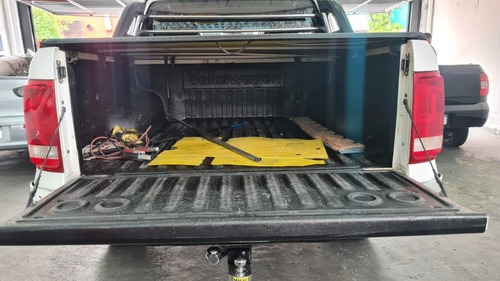 Imagem 10 de 11 de Amarok 2.0 Highline Cab. Dupla 4x4 4p Automática