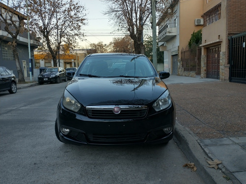Imagen 6 de 13 de Fiat Grand Siena 1.4 Attractive 87cv 2013