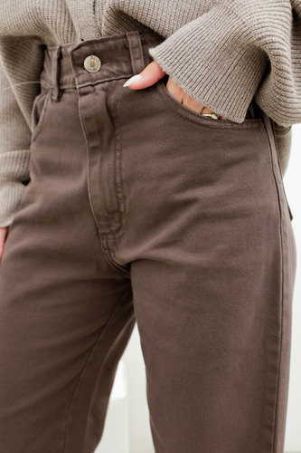 Pantalón Recto De Jean Rígido - Choco