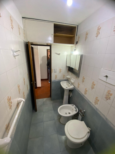 Alquiler Departamento 3 Amb. En Moreno Centro Con Cochera