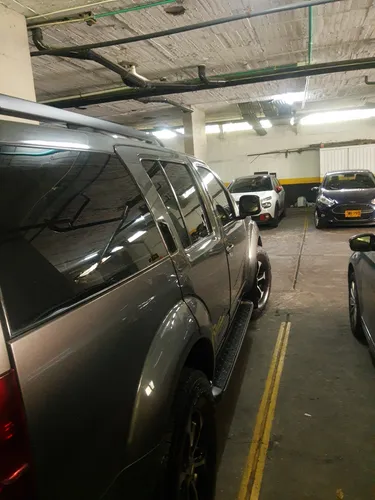 Nissan Pathfinder 4.0 R51 Se 4x4