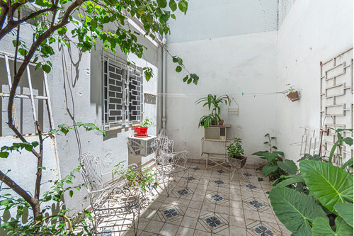 Departamento Venta 3 Amb Pb Sótano Y Patio