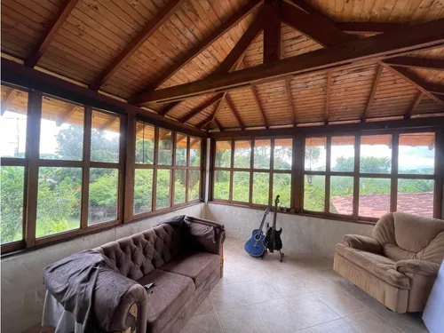 Vendo Finca Vía Tebaida