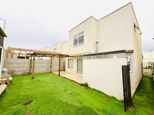 Casa En Venta Condominio Bosque Real, Curauma, 4d 3b 3e