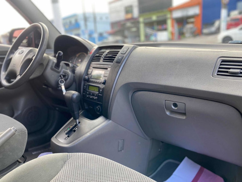 Imagem 6 de 10 de Hyundai Tucson 2013 2.0 Gls 4x2 Flex Aut. 5p