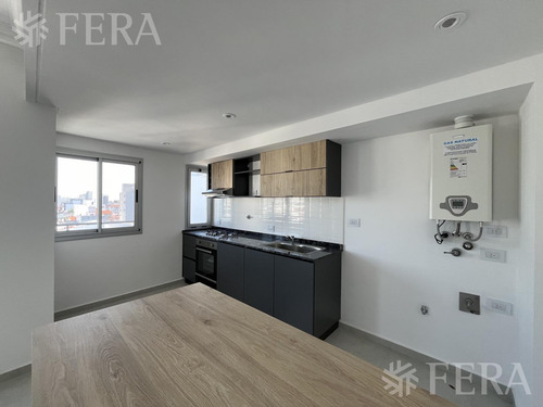 Venta De Departamento 4 Ambientes Con Balcón En Wilde