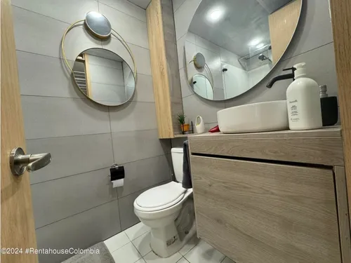 Apartamento En Bosque De Pinos Rah Co: 25-967