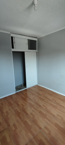 Departamento 2do Piso,condominio.cercano E. Metro El Parrón