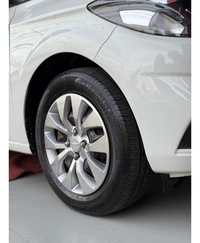 Chevrolet Onix 1.4 MPFI LT 8V FLEX 4P AUTOMÁTICO