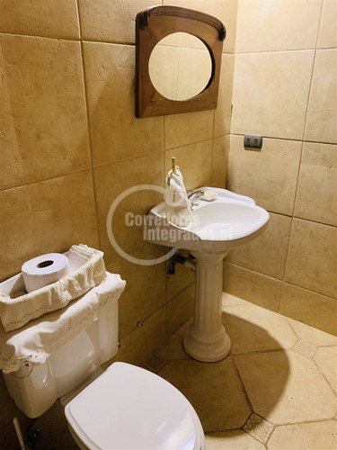 Casa En Venta De 4 Dorm. En Puerto Varas