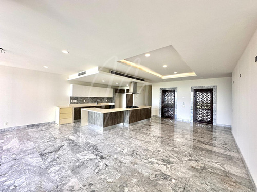 * Departamento En Venta En Puerto Cancun, Be Towers