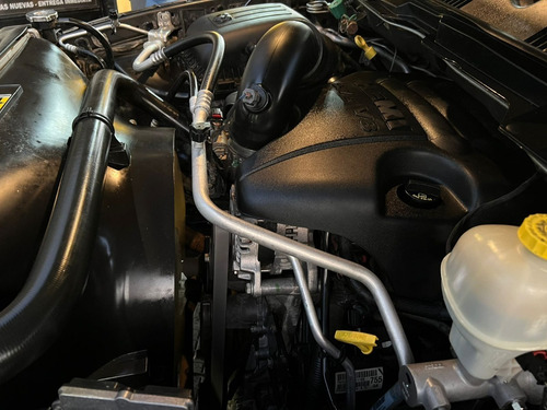 Imagen 5 de 15 de Chrysler Ram 1500 2016 Laramie 5.7 Dc 4x2
