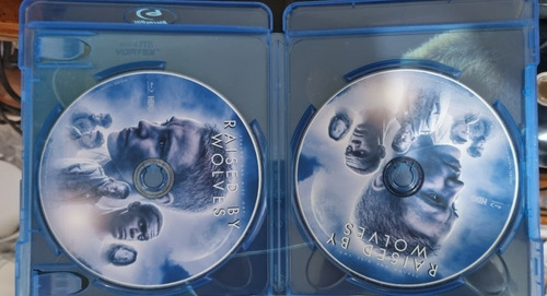 Raised By Wolves Temporada 1 Blu Ray Latino