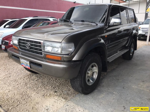 Toyota Burbuja 2002