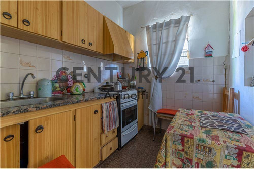 Imagen 11 de 21 de 138 E/ 517 Y 518 - Venta De Casa En Ph Al Frente De 2 Dormitorios
