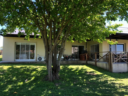 Casa En Venta 3 Dormitorios - San Matias Área 4 - Escobar