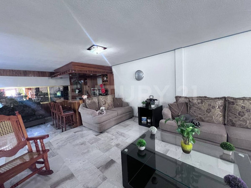 Venta De Casa Colonia Carretas Querétaro