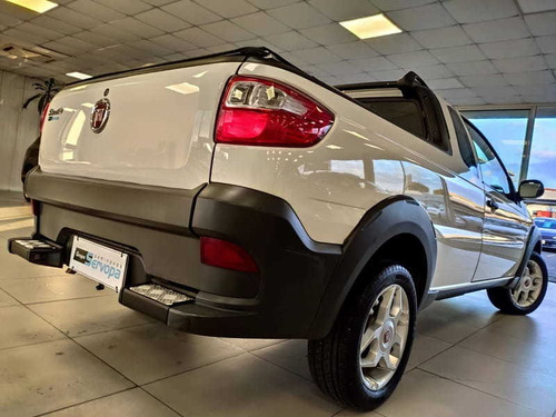 Imagem 8 de 15 de Fiat Strada 1.4 Mpi Hard Working Ce 8v Flex 2p Manual