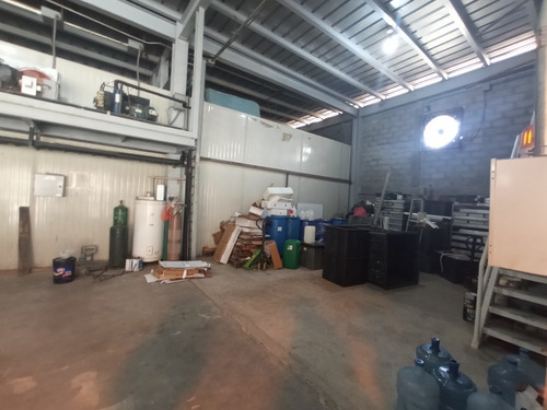 Imagen 13 de 15 de Venta Galpon Industrial En El Llanito Jc