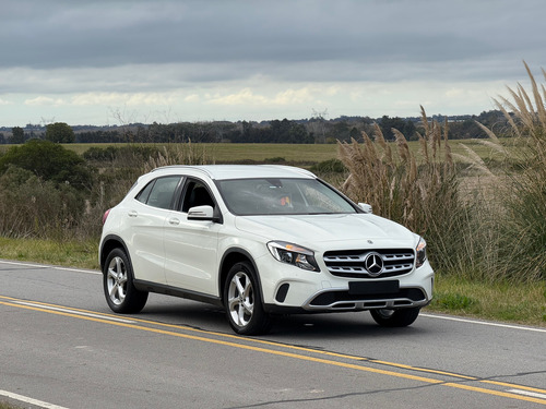 Mercedes-Benz Clase GLA 1.6 Gla200 Urban 156cv