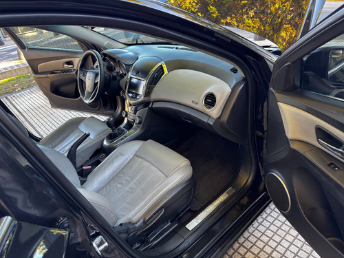 Chevrolet Cruze 1.8 Ltz Mt