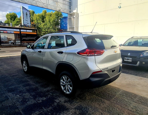 Imagen 5 de 19 de Chevrolet Tracker Lt 2023 1.2t 0km Manual Color Smartin5
