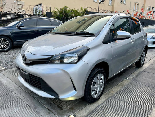 Toyota Vitz 2017 Recien Importado  Optimas Condiciones 