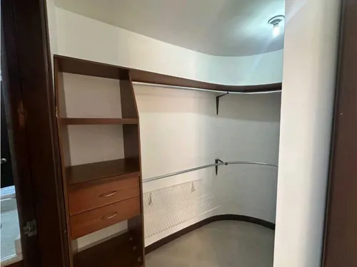 En Venta Apartamento En Laureles