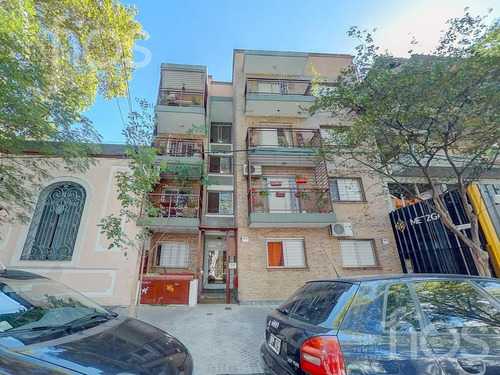 Venta -dos Dormitorios- Dos Patios- Pichincha