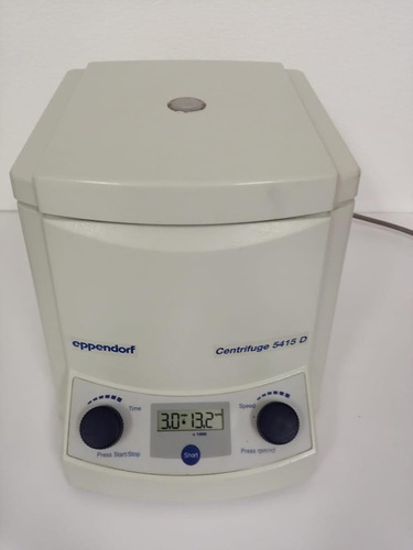 Centrifuga Eppendorf 5415 D Con Rotor (Usado)