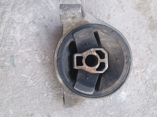 Soporte Motor Trasero Captiva 2.4 08-12 (Usado)